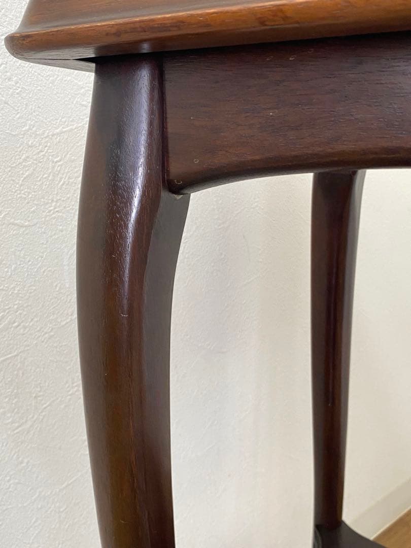 マルニ ベルサイユ 花台 サイドテーブル 飾り棚 コンソール 猫脚