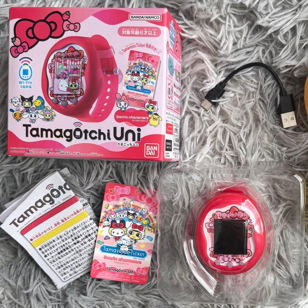 即日発送 Tamagotchi Uni たまごっちユニ サンリオキャラクターズ