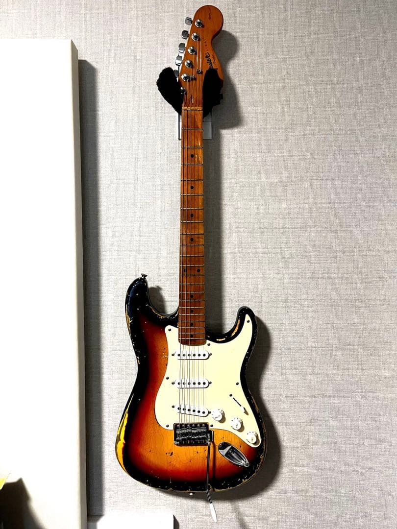 Squier Stratocaster ラッカー塗装　Mod レリック　ストラト