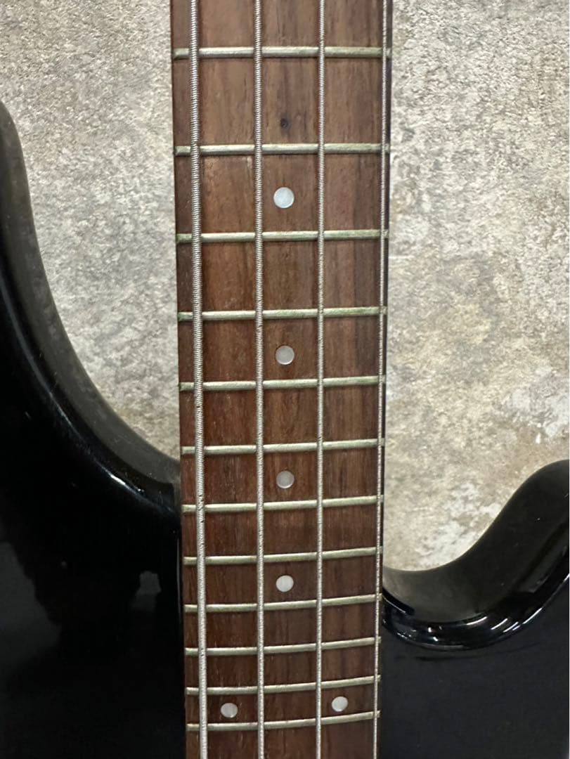 ⑯FERNANDES FRB-40 エレキベース