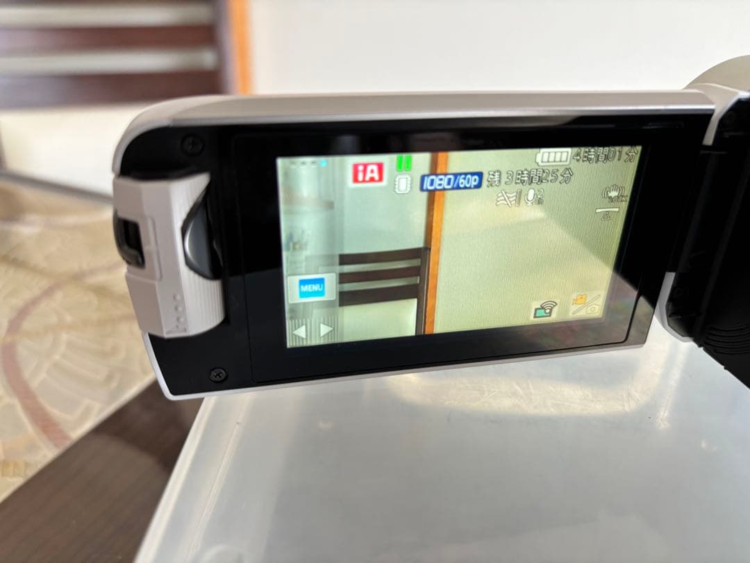 Panasonic HC-W590MS-W HDビデオカメラ2022年製