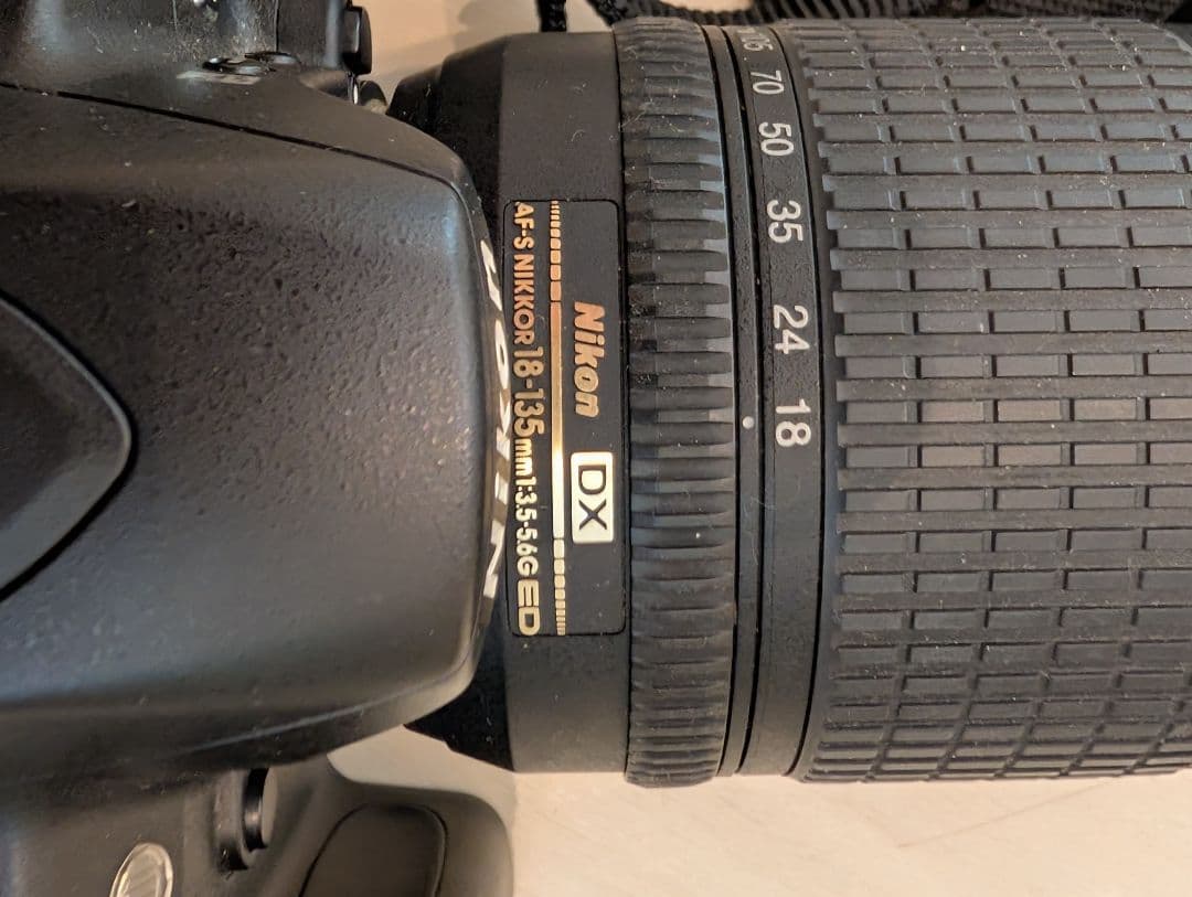 デジタルカメラ NIKON d50 ED70-300/DX18/135