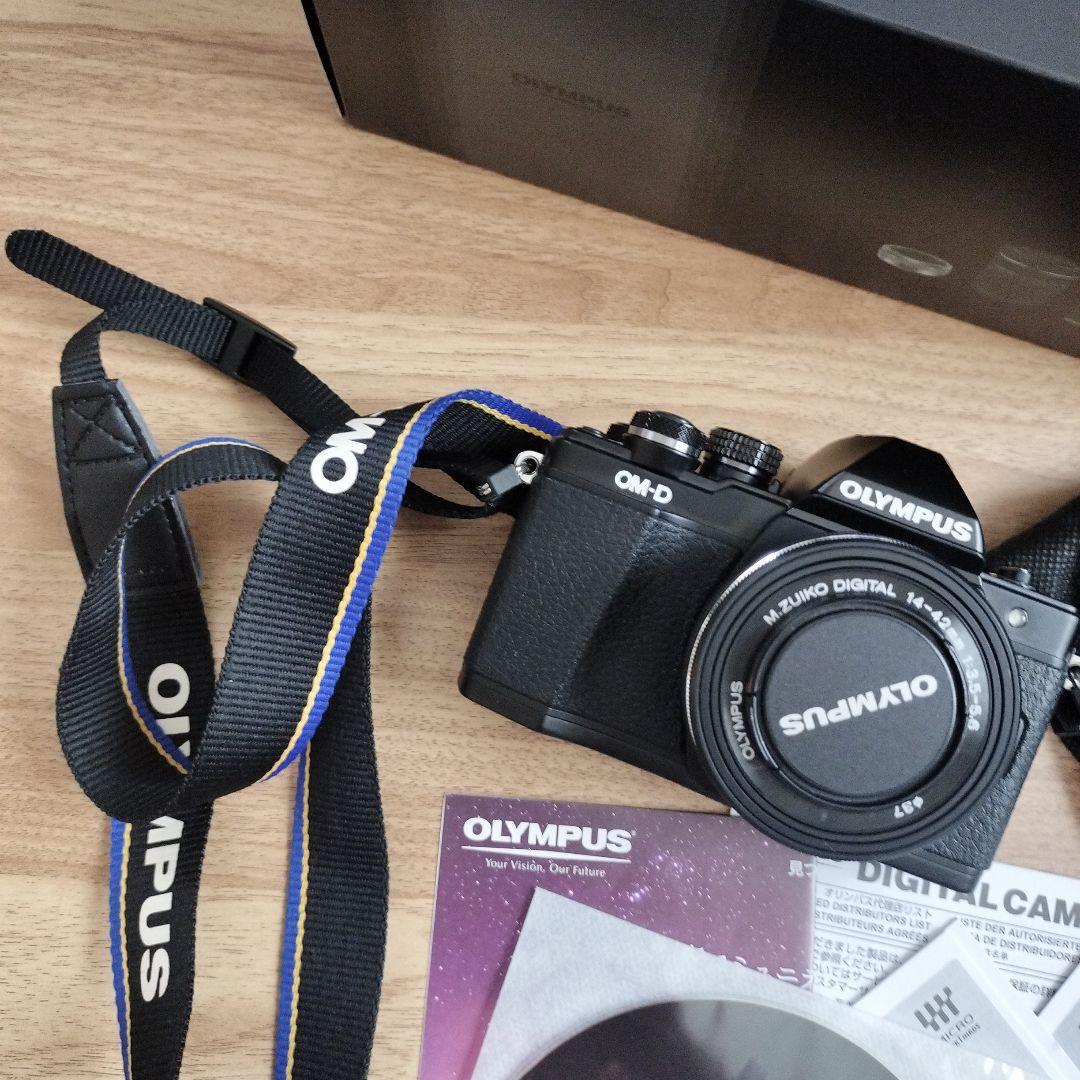 OLYMPUS OM-D E-M10 Mark II ダブルズームキット