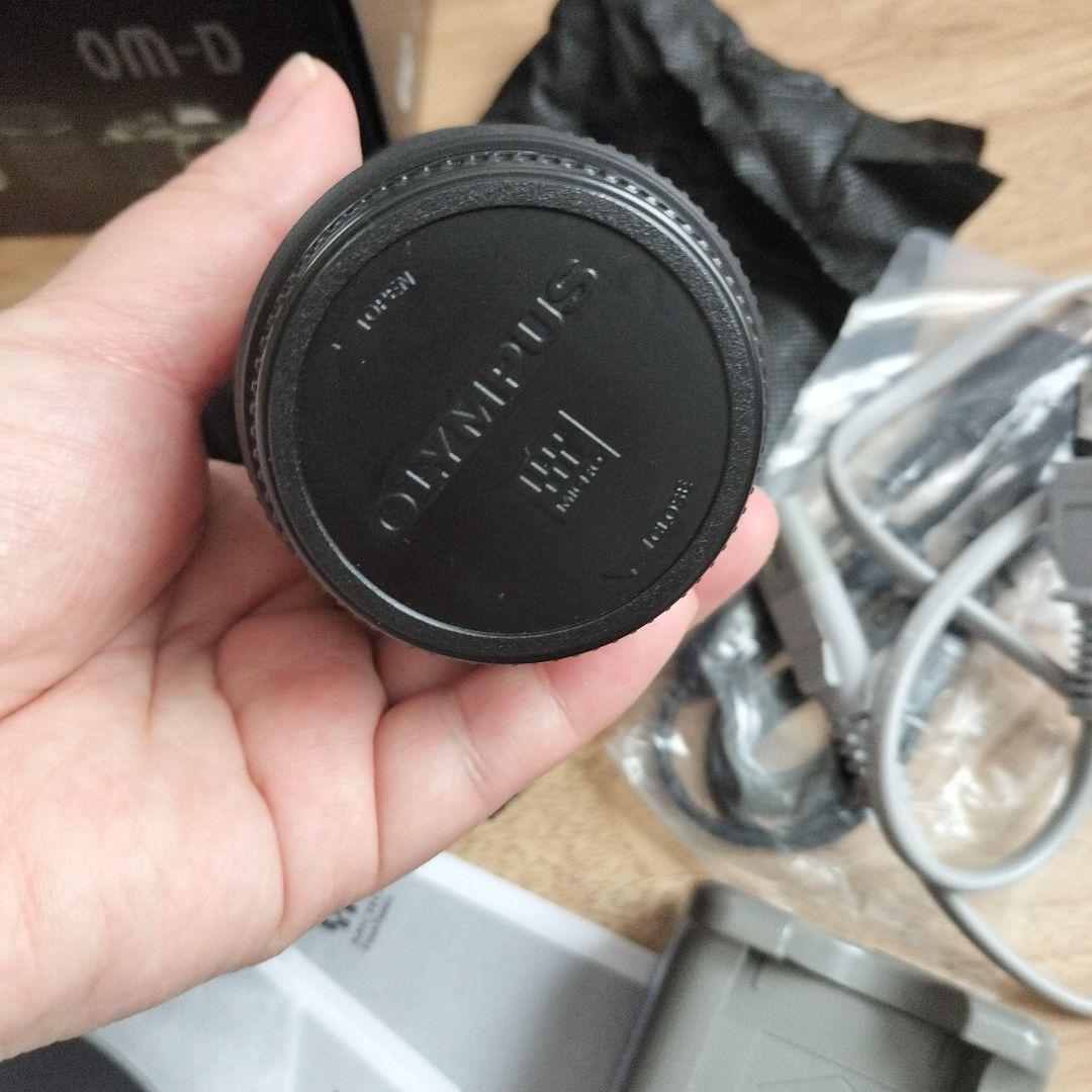 OLYMPUS OM-D E-M10 Mark II ダブルズームキット