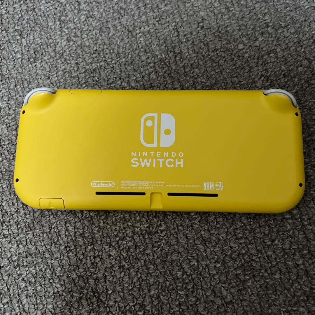 Nintendo Switch NINTENDO SWITCH LITE イエ…