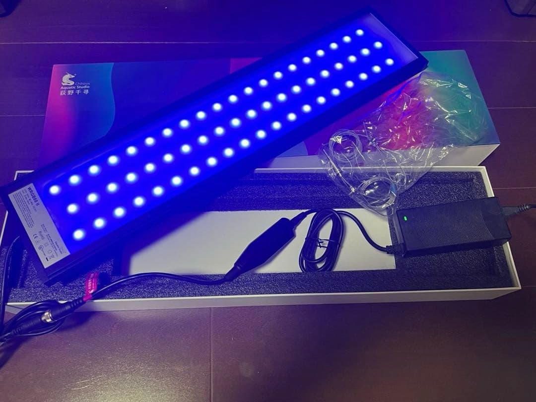 Chihiros WRGB Ⅱ 60 吊り下げキット付き