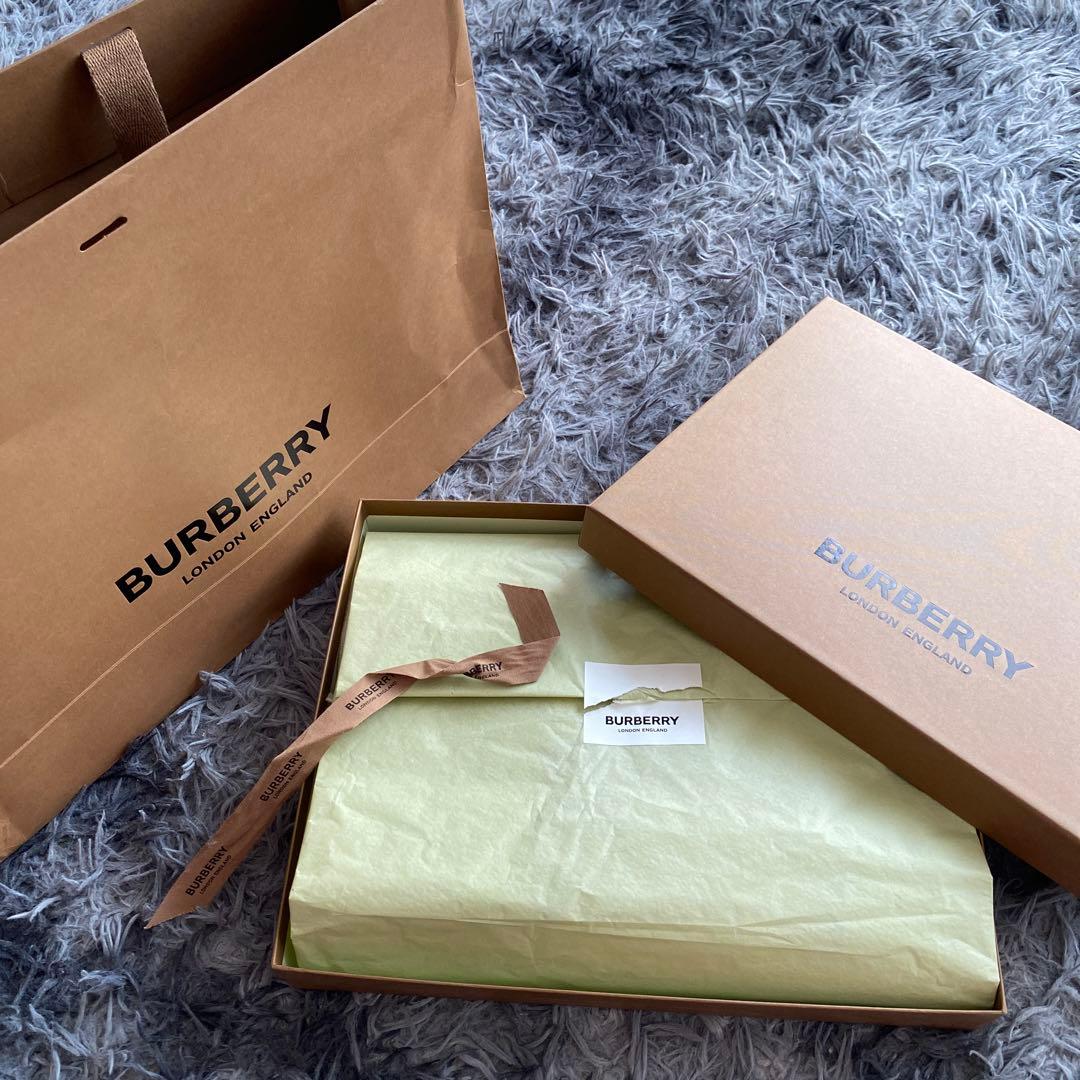 ラッピング・包装 Burberry baby
