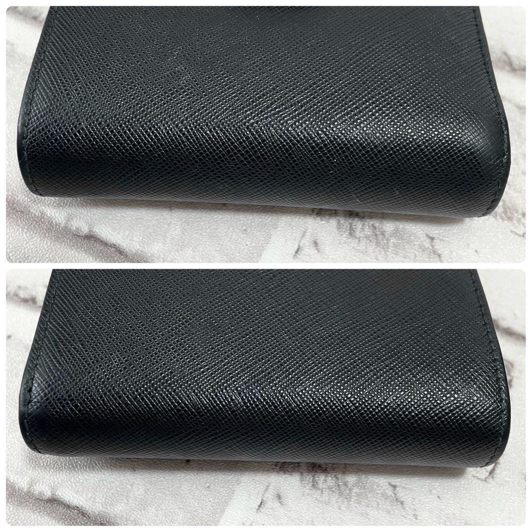 未使用級✨プラダ　現行　２つ折り財布　バイカラー　黒×ピンク　RFIDタグ