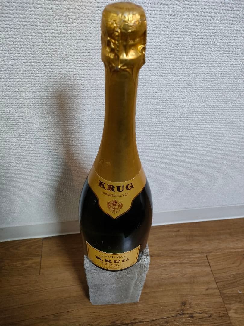 クリュッグ KRUG GRANDE CUVÉE 750ml