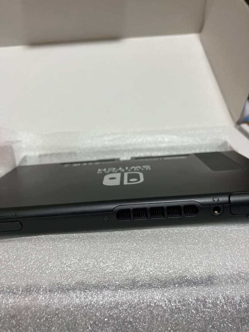 Nintendo Switch本体 +ジョイコン、有線マイク、マイクカバーセット