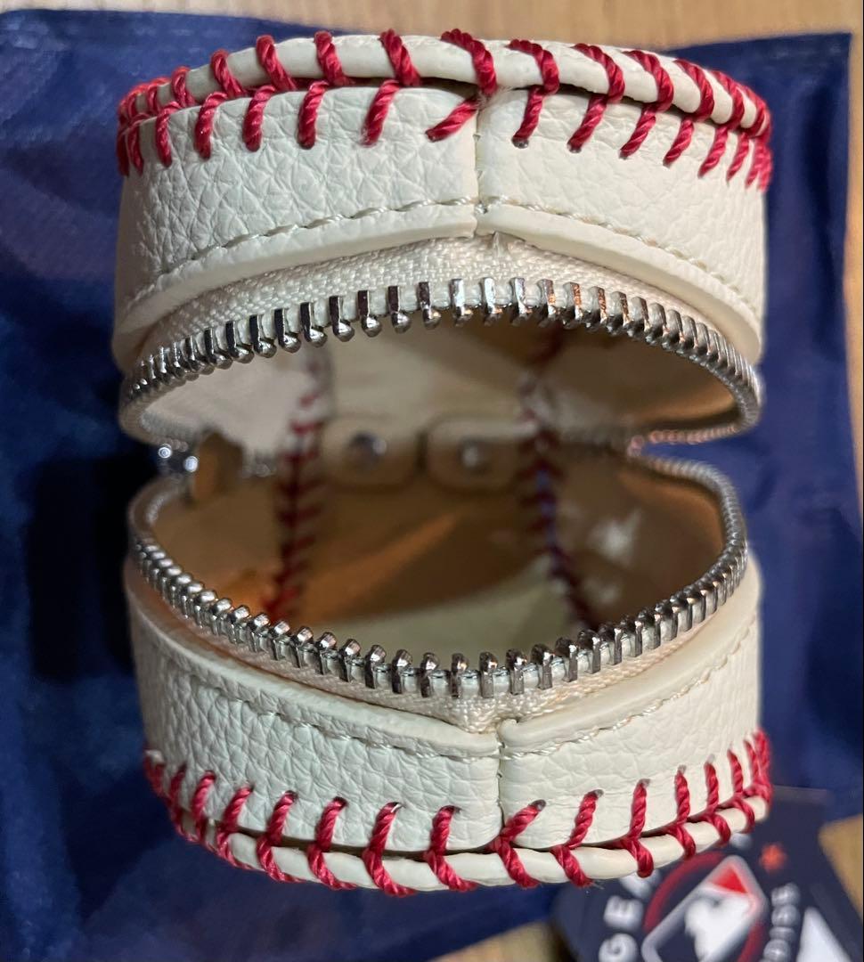 ドジャース モンタナ・ウェスト2025 ワールドシリーズ優勝記念 バッグチャーム