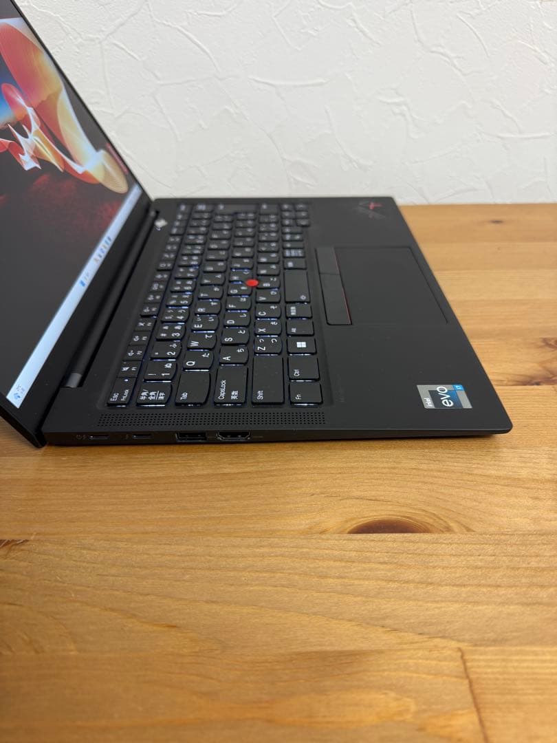 高性能ThinkPad X1 Carbon Gen11 13代i7 16G 2T