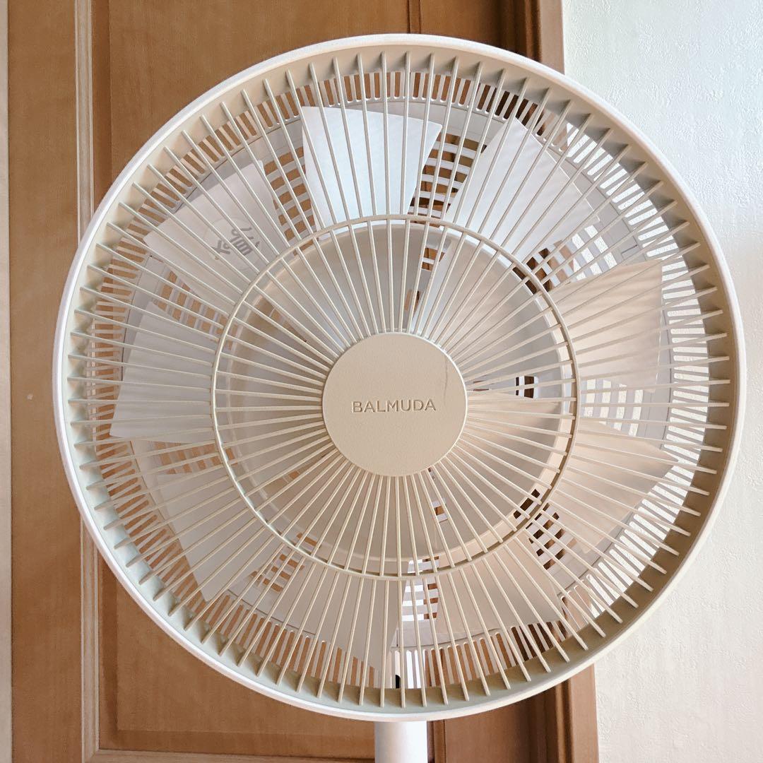 美品 バルミューダ扇風機 GreenFan2021年製 EGF-1700-WG