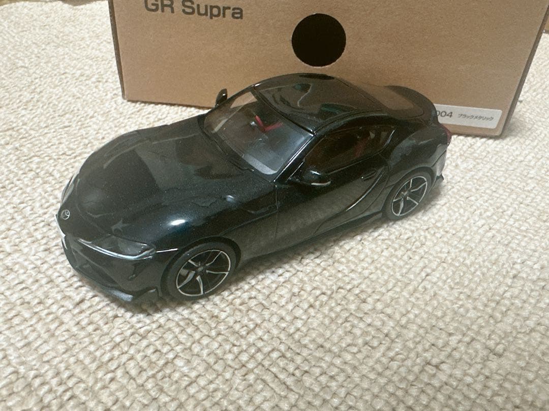GR スープラ (Supra) ブラックメタリック　カラーサンプル　ミニカー
