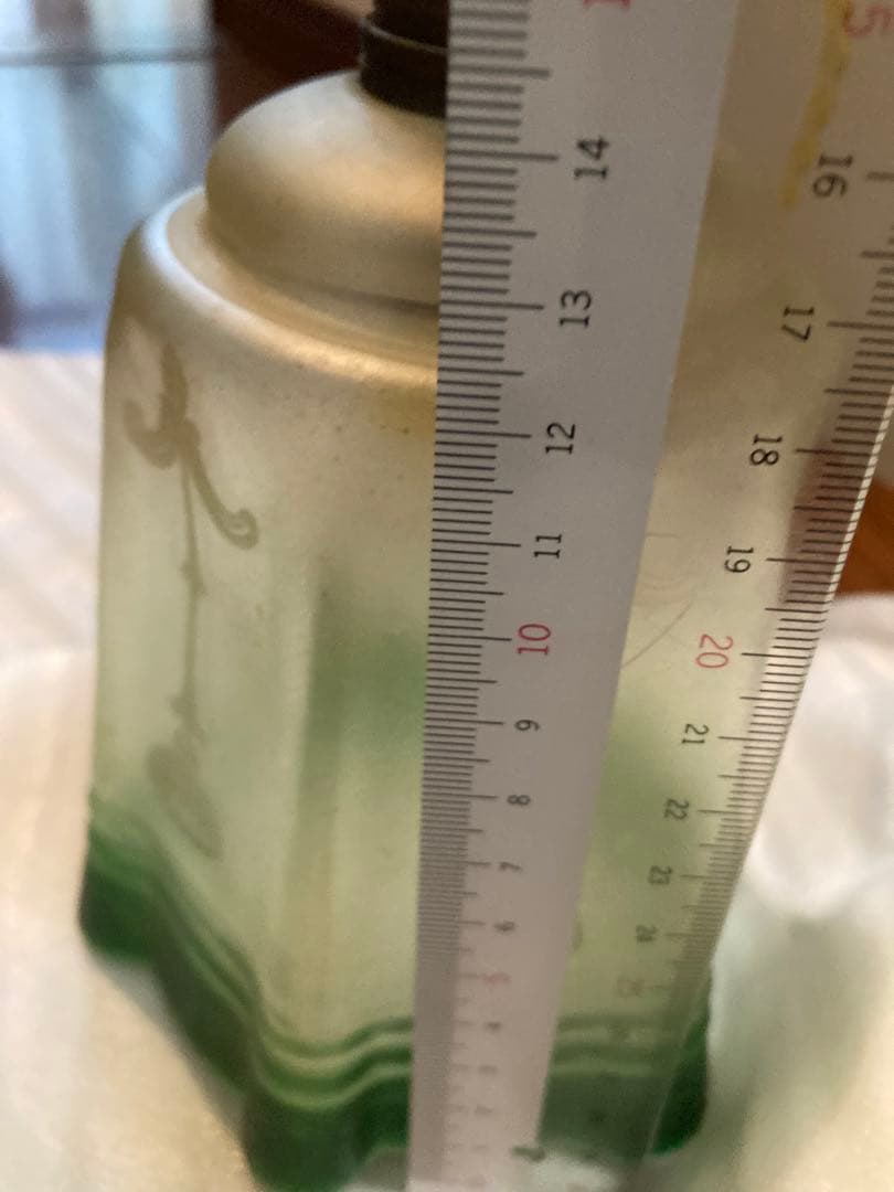 エッチング模様のペンダントライト（イギリスアンティーク）