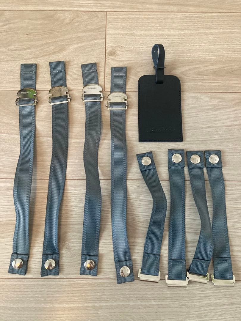 ★ RIMOWA リモワ　ステルス　ビジネストロリー4輪　ブラック　重厚感