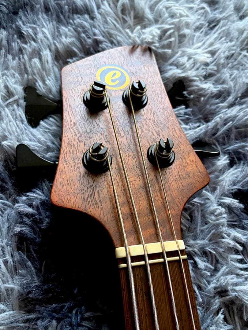 ベース Elrick Gold Series Revolution 4