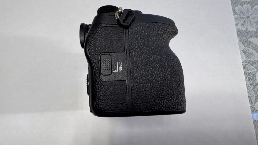 極上品　SONY α7R V ILCE-7RM5 ミラーレスカメラ