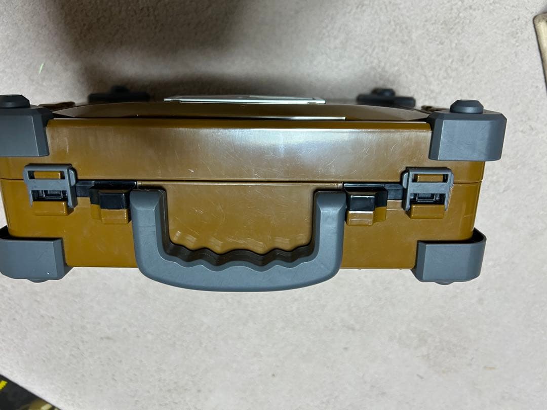 キョウリュウジンダークバージョン&ボックス&獣電池