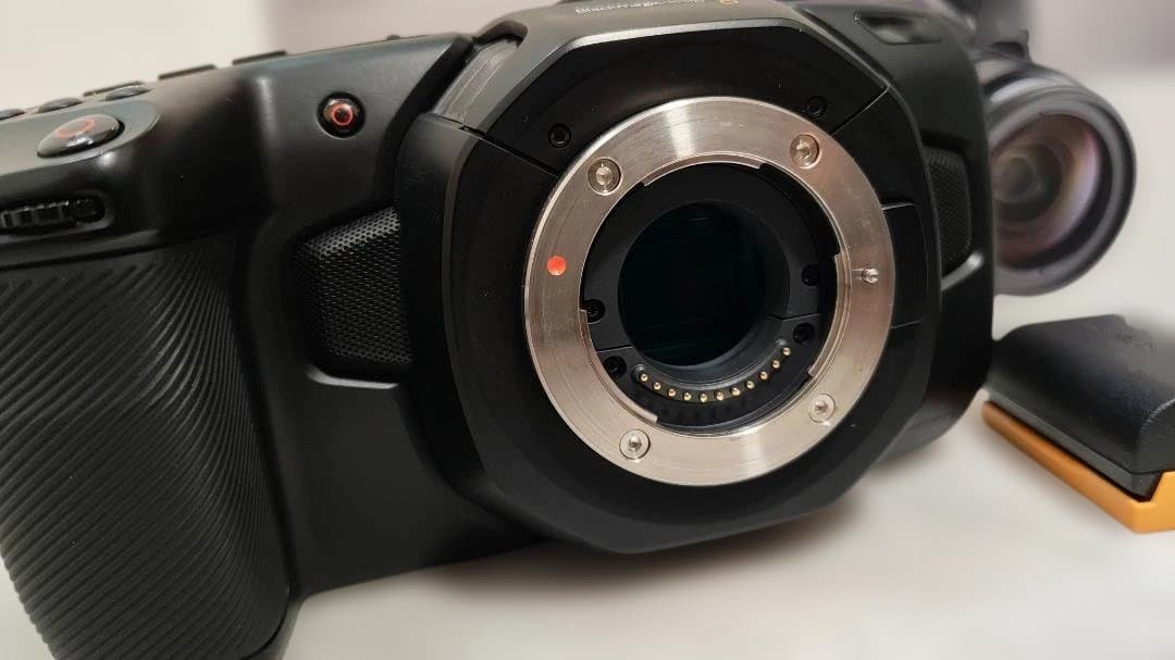 Blackmagic Pocket Cinema Camera 4K 本体