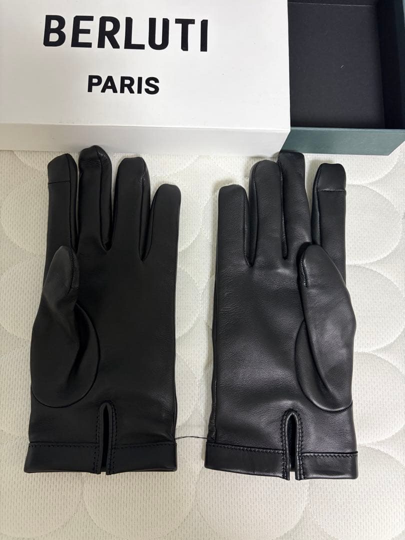 BERLUTI ブラック レザー手袋 サイズ6