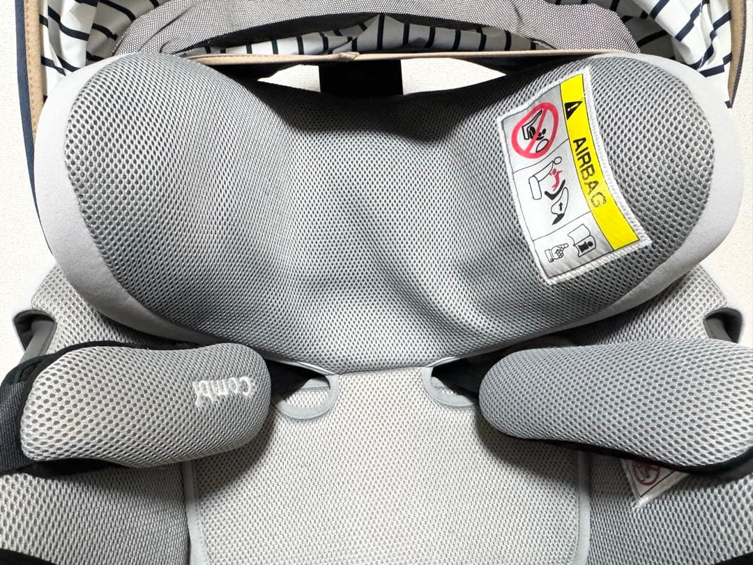 Combi チャイルドシート CG-TRL ISOFIX 回転式