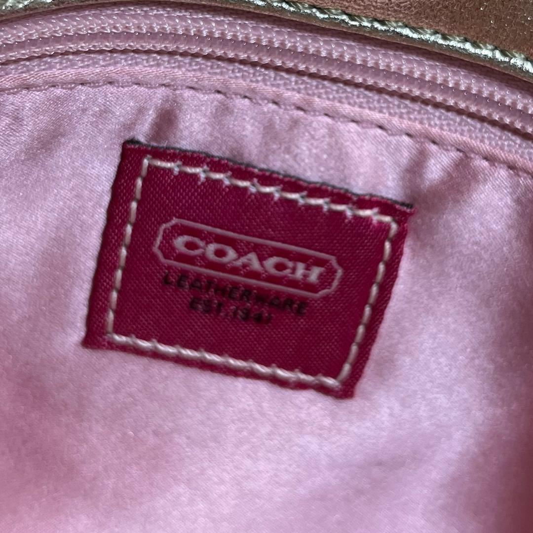 コーチ　アクセサリーポーチ　ワンショルダーバッグ　ミニバッグ