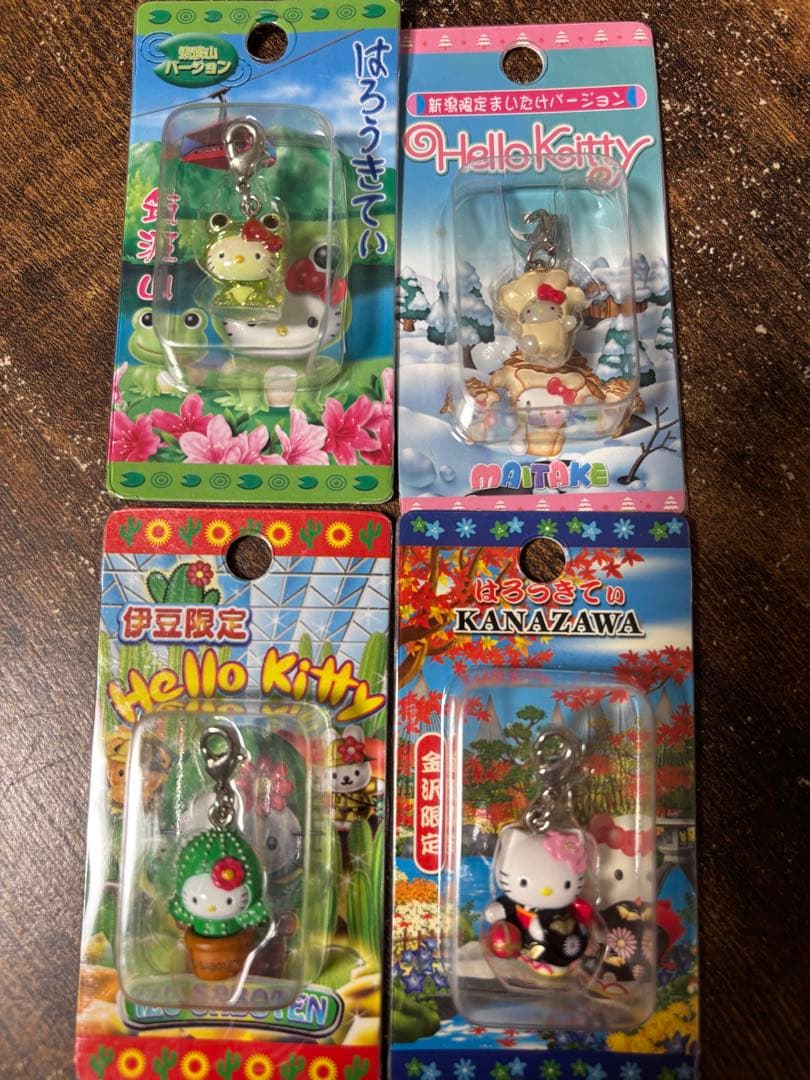 【ラスト】ご当地キティ ファスナーマスコット　12個セットまとめ売り