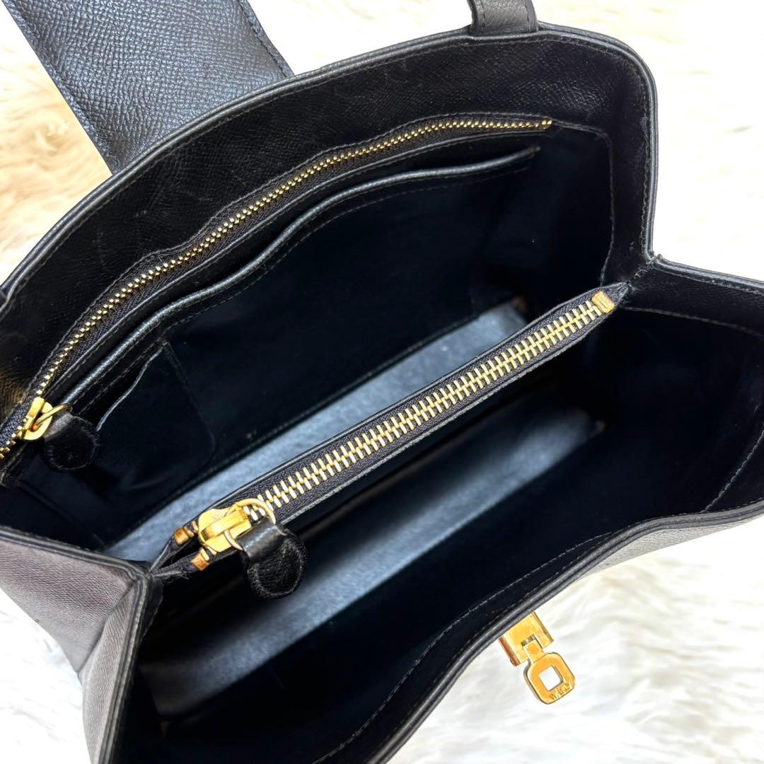 【極美品】WAKO 銀座和光 サフィアーノレザー ゴールド金具　ハンドバッグ　黒