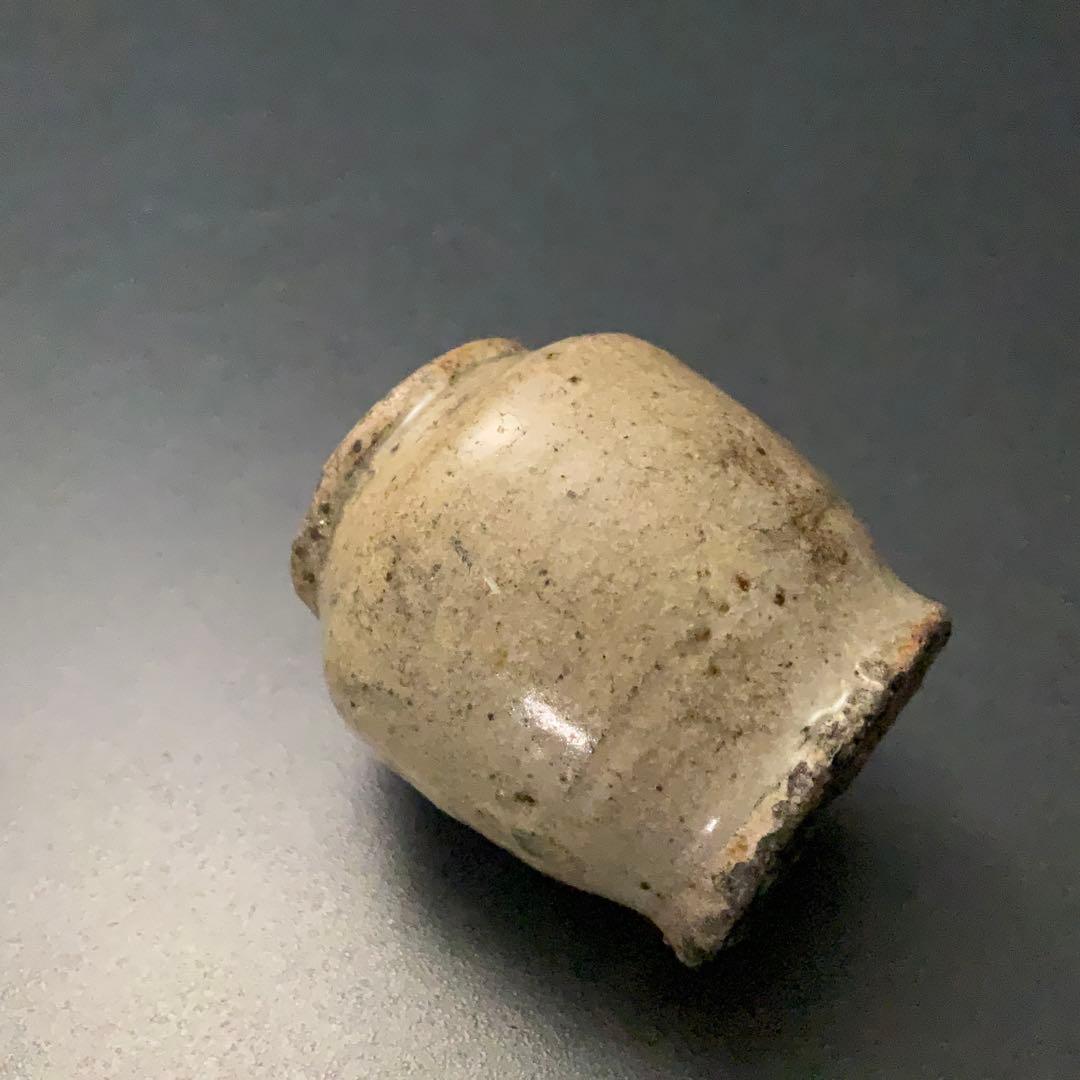 高麗青磁　米色青磁小壺　韓国　骨董　R1399ダM