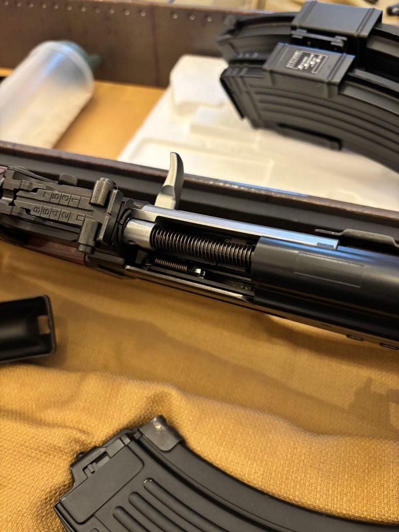 東京マルイ AK47 TYPE-3 次世代電動ガン　 色々セット付き