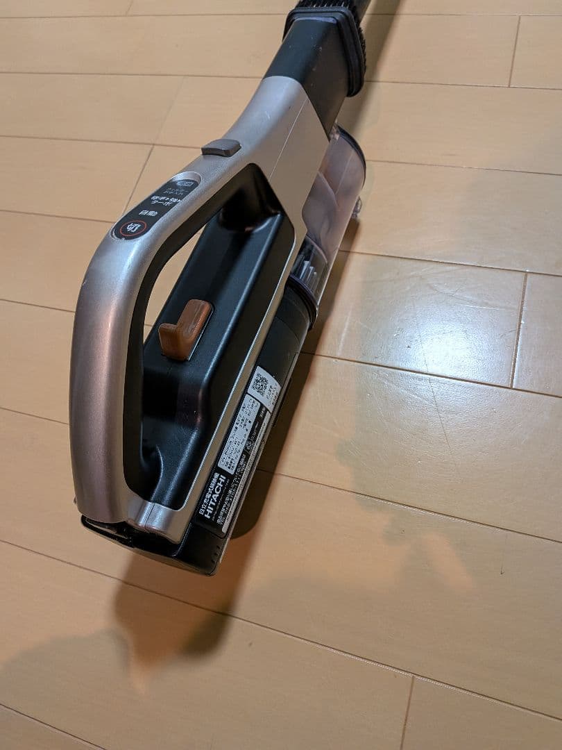 【メルコウ】日立　スティッククリーナー　PV-BH900K