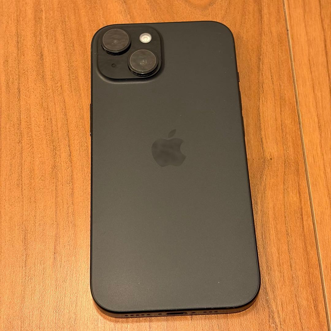 iPhone 15 256GB SIMフリー 【バッテリー容量94%】