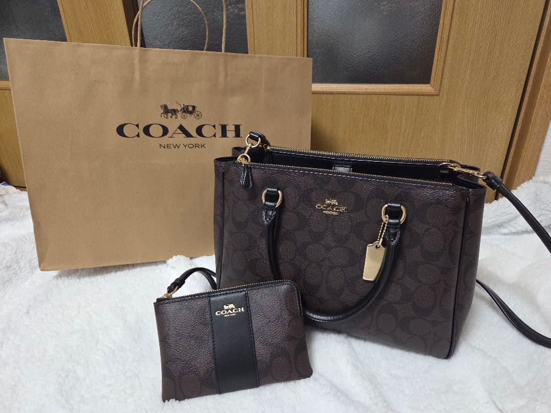 あ*ん様 COACH　ショルダーバッグ　ウォレット