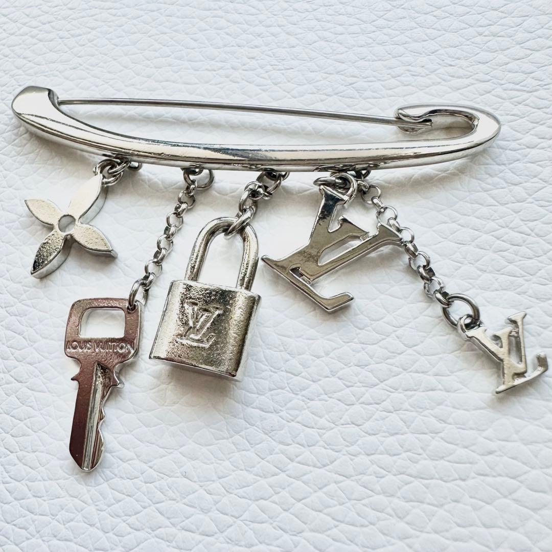 美品✨ルイヴィトン ブロッシュ エバングル ヌリス ピン ブローチ シルバー