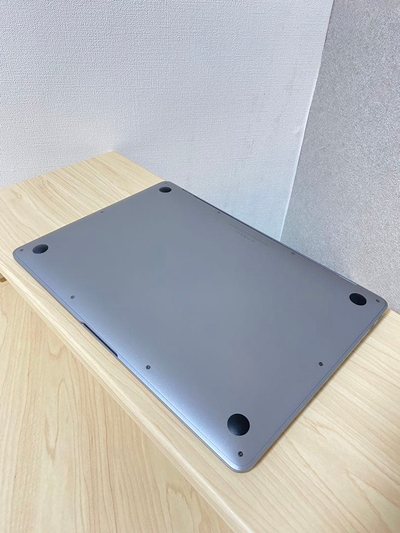 美品 MacBook Air 13インチ 元箱 指紋認証、MS Office