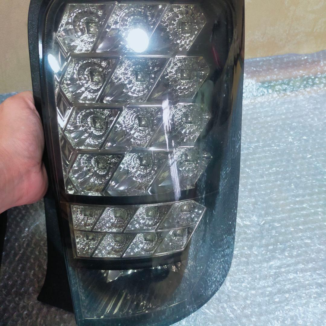 カローラルミオン　LEDクリアテールサンダーテール社外クリアテール