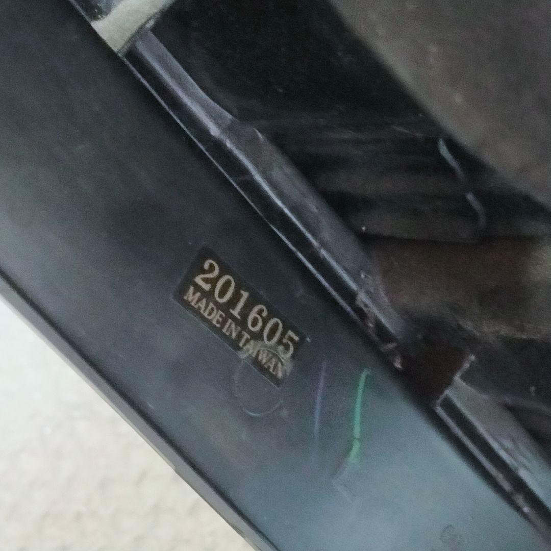 カローラルミオン　LEDクリアテールサンダーテール社外クリアテール