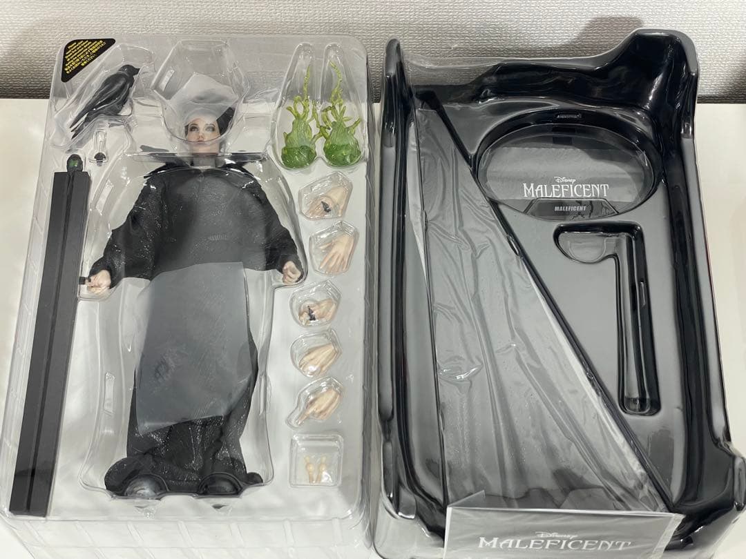ホットトイズ 1/6 マレフィセント ディズニー HOTTOYS DISNEY