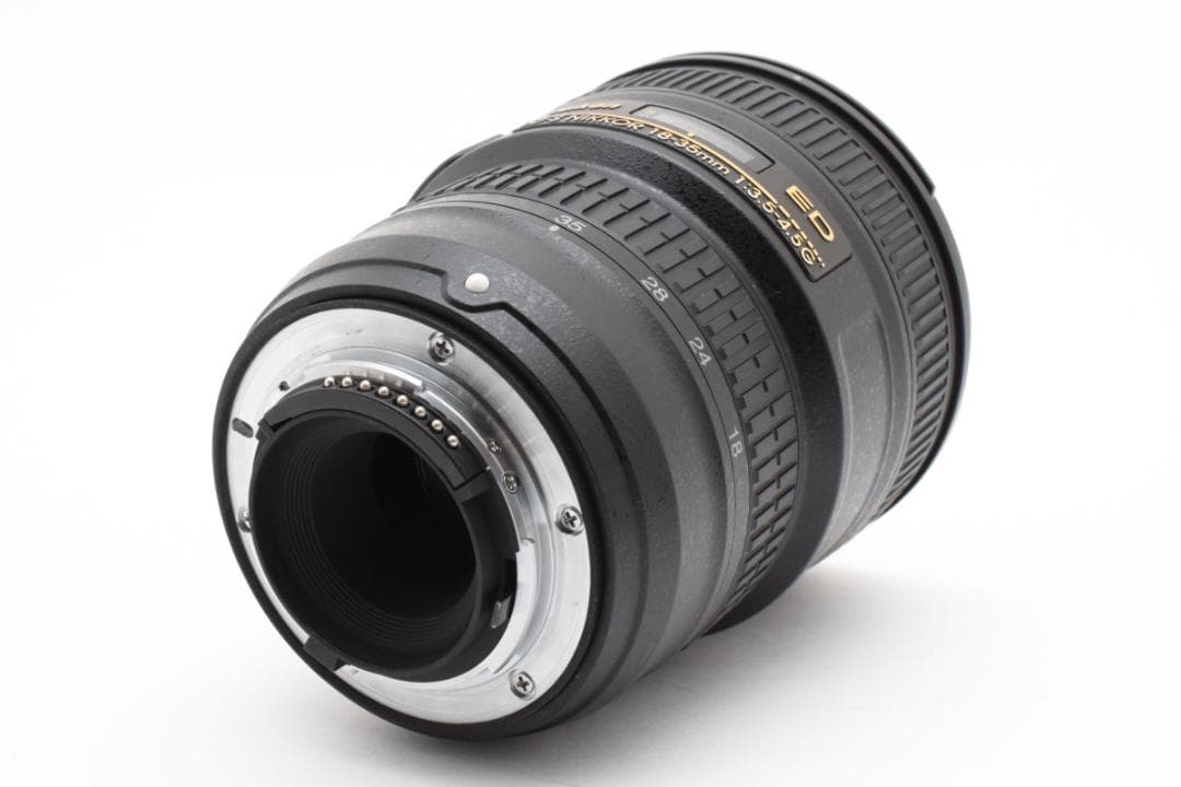 Nikon ED AF-S Nikkor18-35mm 3.5-4.5G レンズ