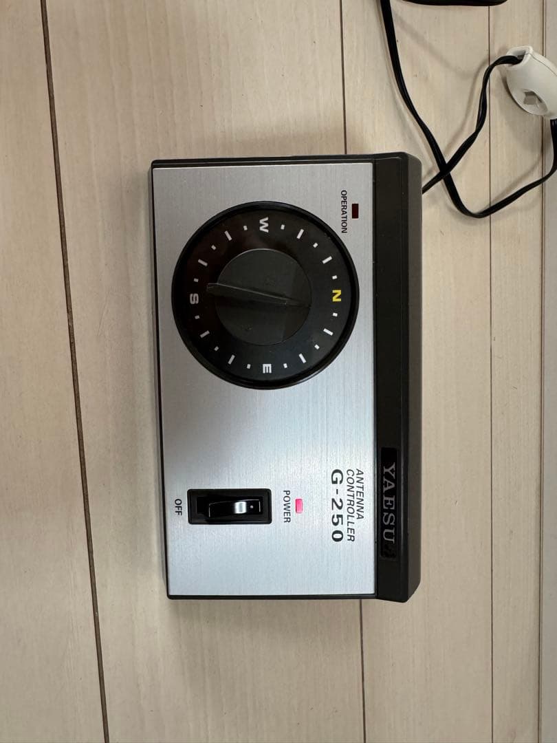 YAESU G-250 受信機