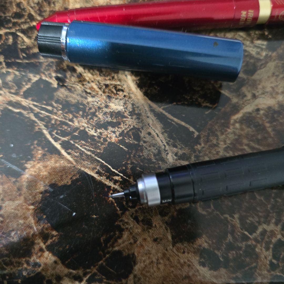 クルトガダイブ•シャーボX限定アイアンマンカラー