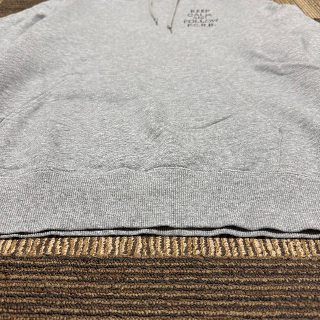 F.C.Real Bristol グレー パーカー 美品