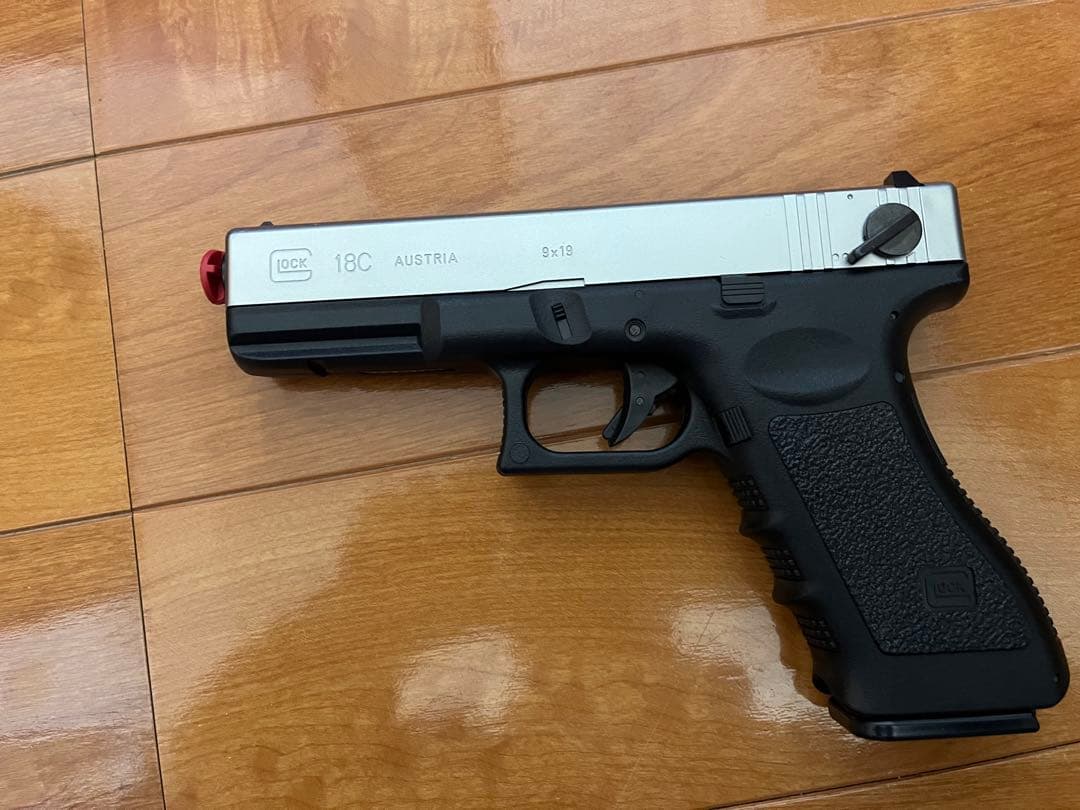東京マルイ 電動GLOCK18C フルセミオート　美品　オマケ100連マガジン付