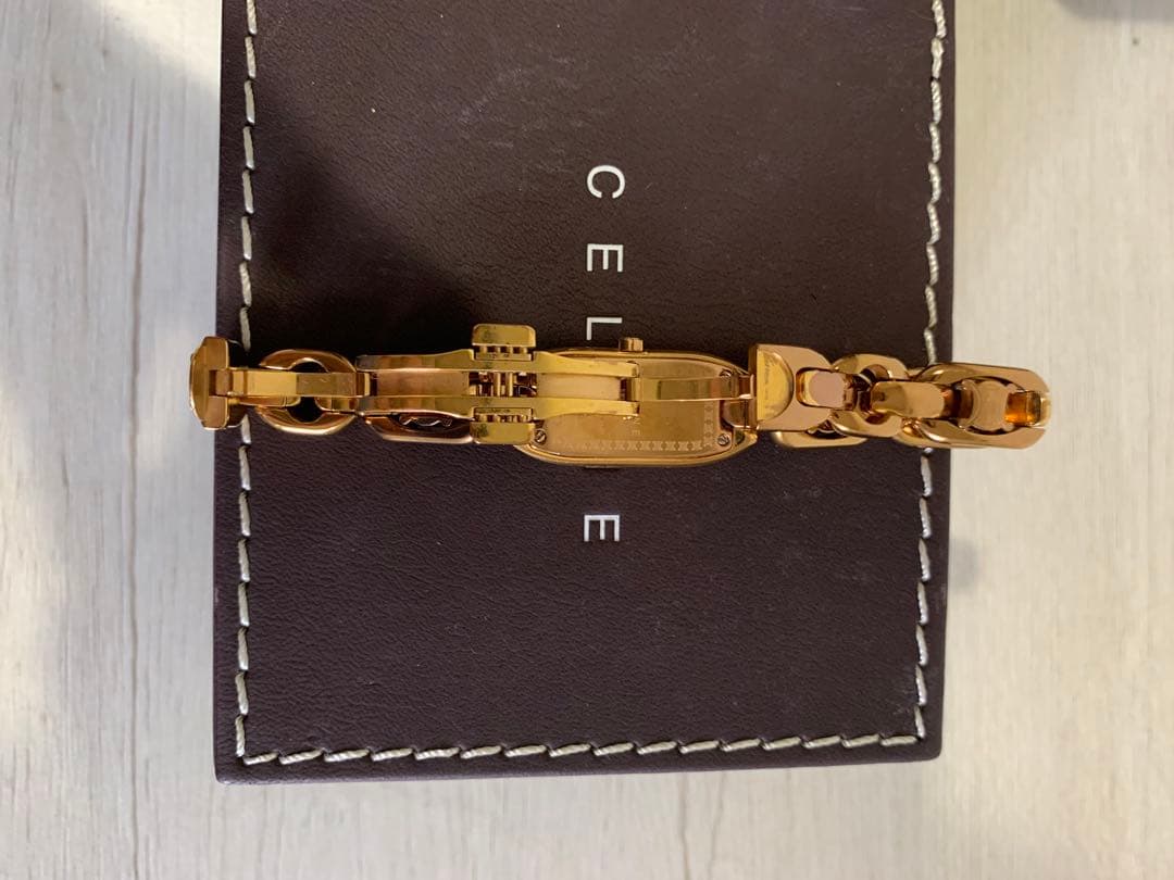 CELINE ピンクゴールドチェーンブレスレット時計