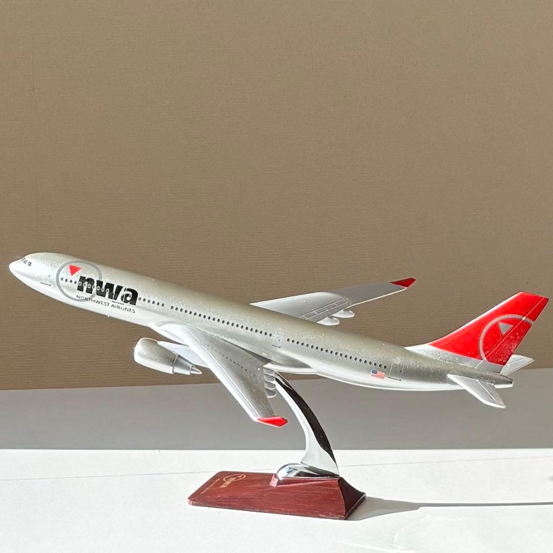 SALE中 【匿名配送】ノースウエスト 航空機 飛行機 模型 nwa モデル