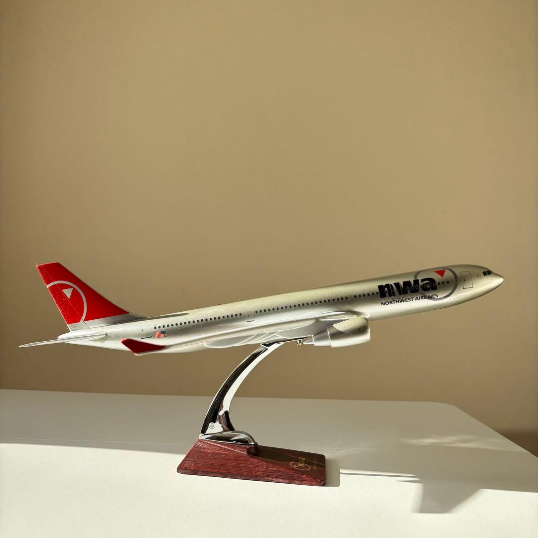 SALE中 【匿名配送】ノースウエスト 航空機 飛行機 模型 nwa モデル