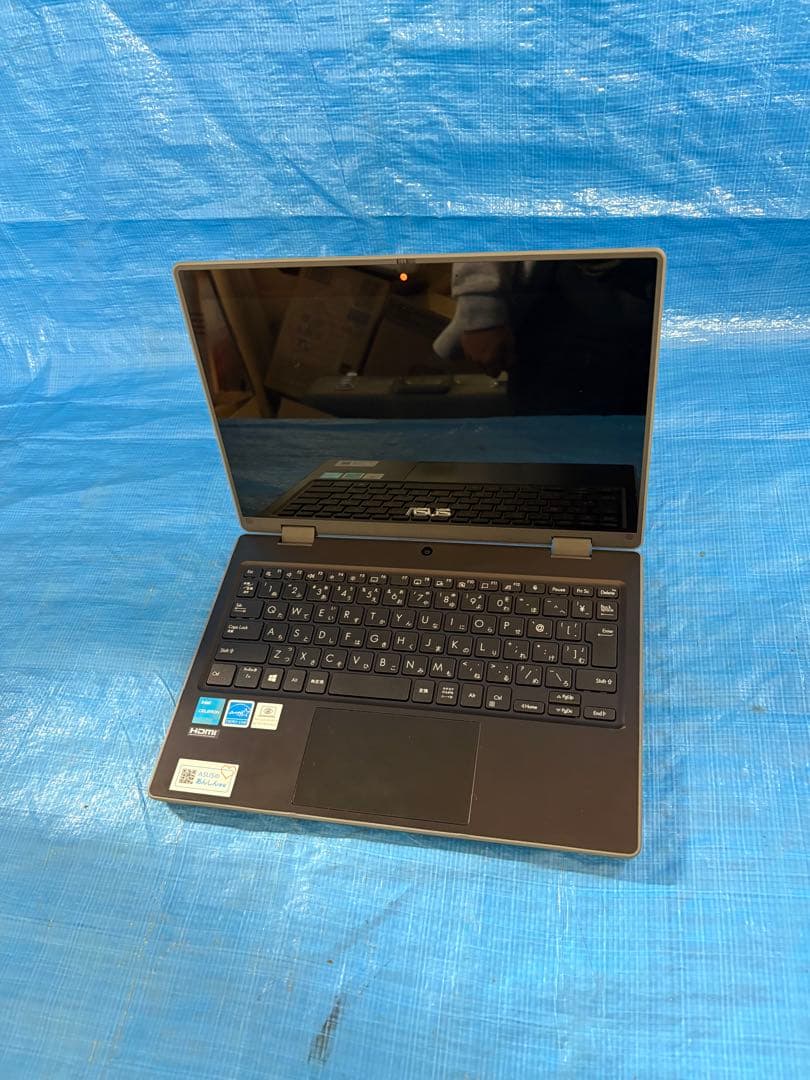 ASUS B1100FK 11.6インチ ノートPC 4GB 本体のみ