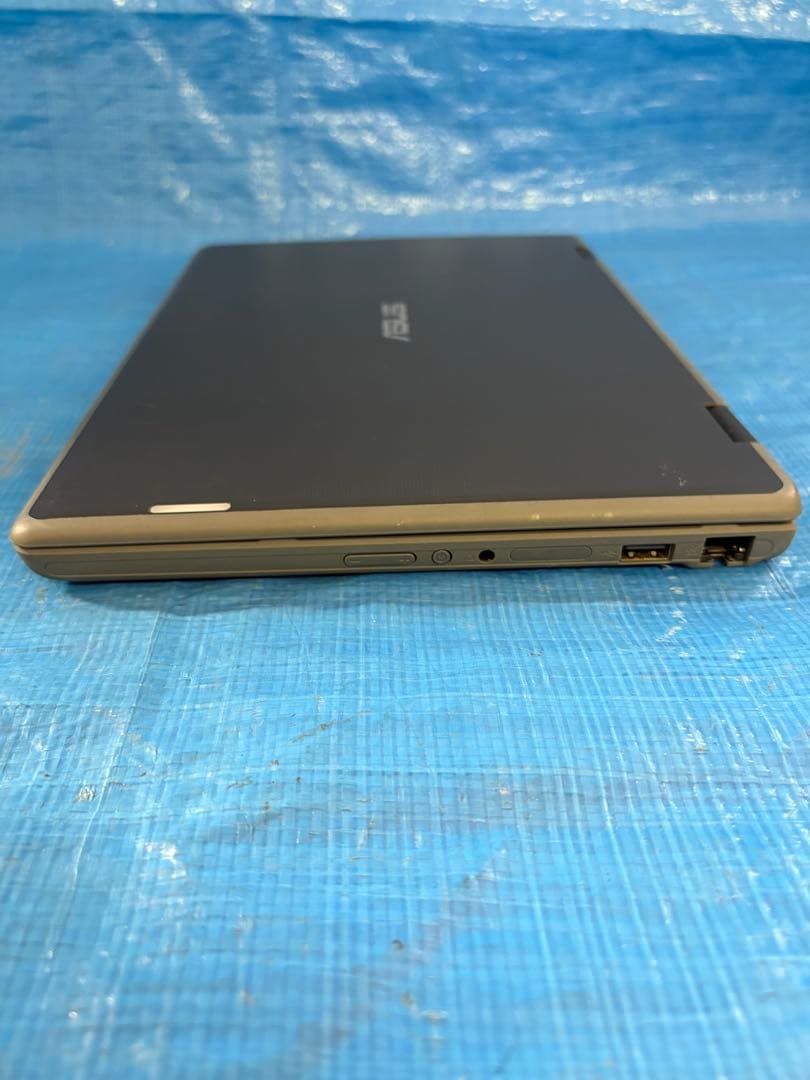 ASUS B1100FK 11.6インチ ノートPC 4GB 本体のみ