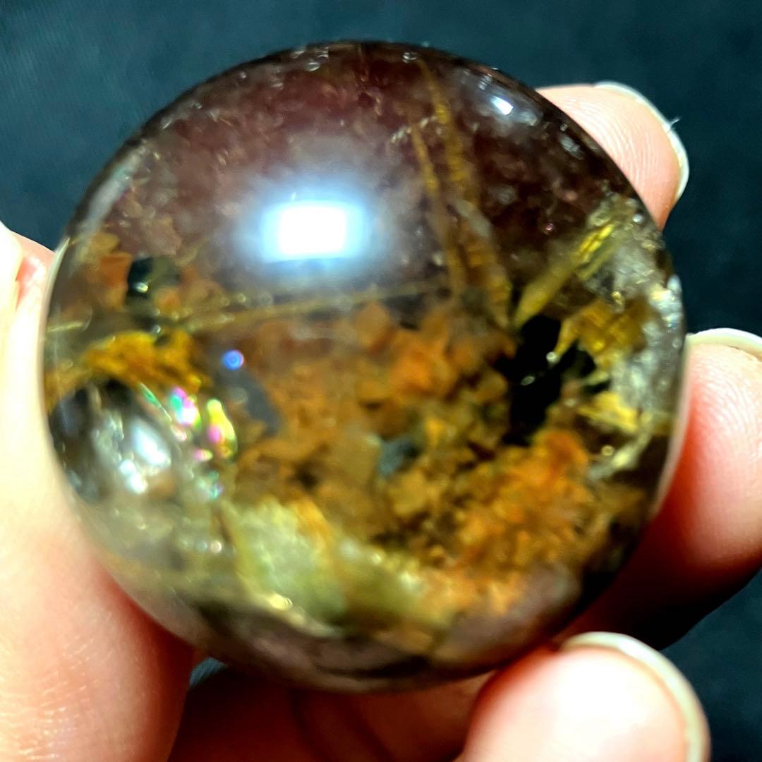 30mm 虹入りゴールドタイチンルチルクォーツ　丸玉　スフィア　金針水晶
